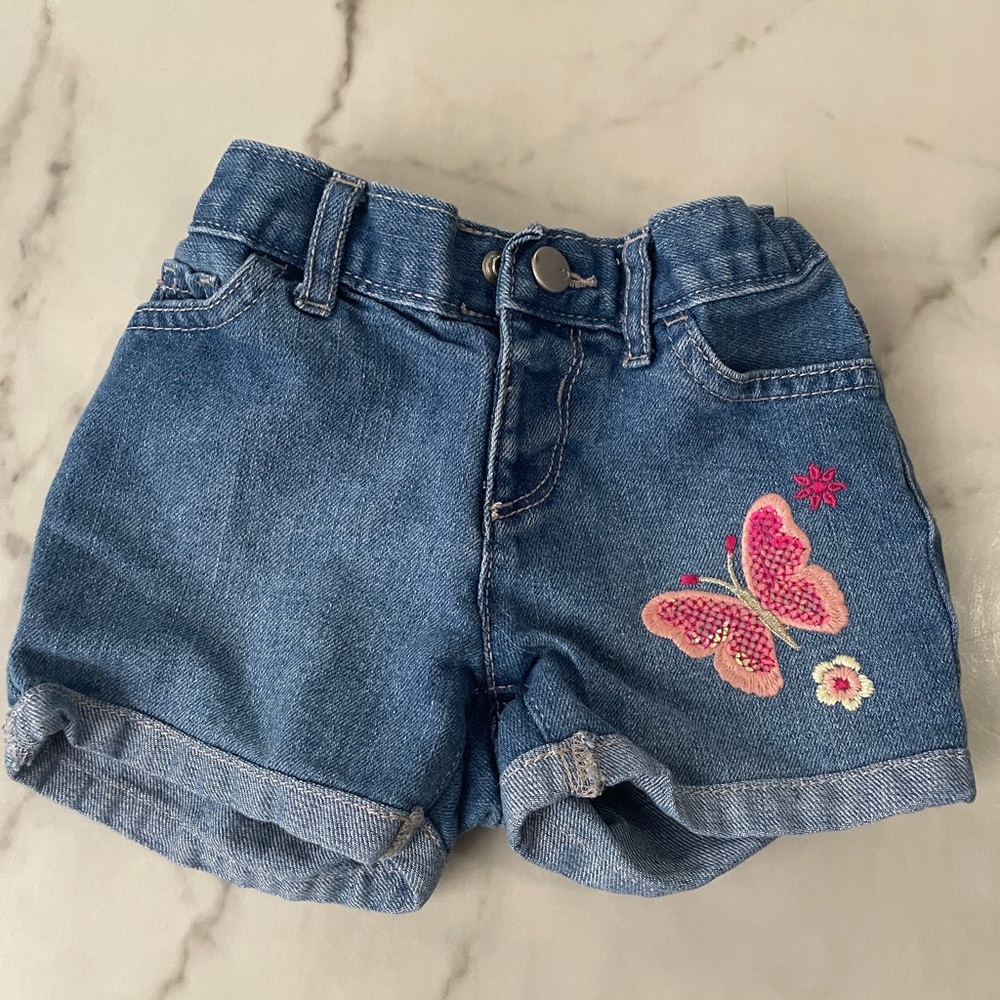 The Children’s Place Baby Girl Butterfly Shorts Size 12-18 Months